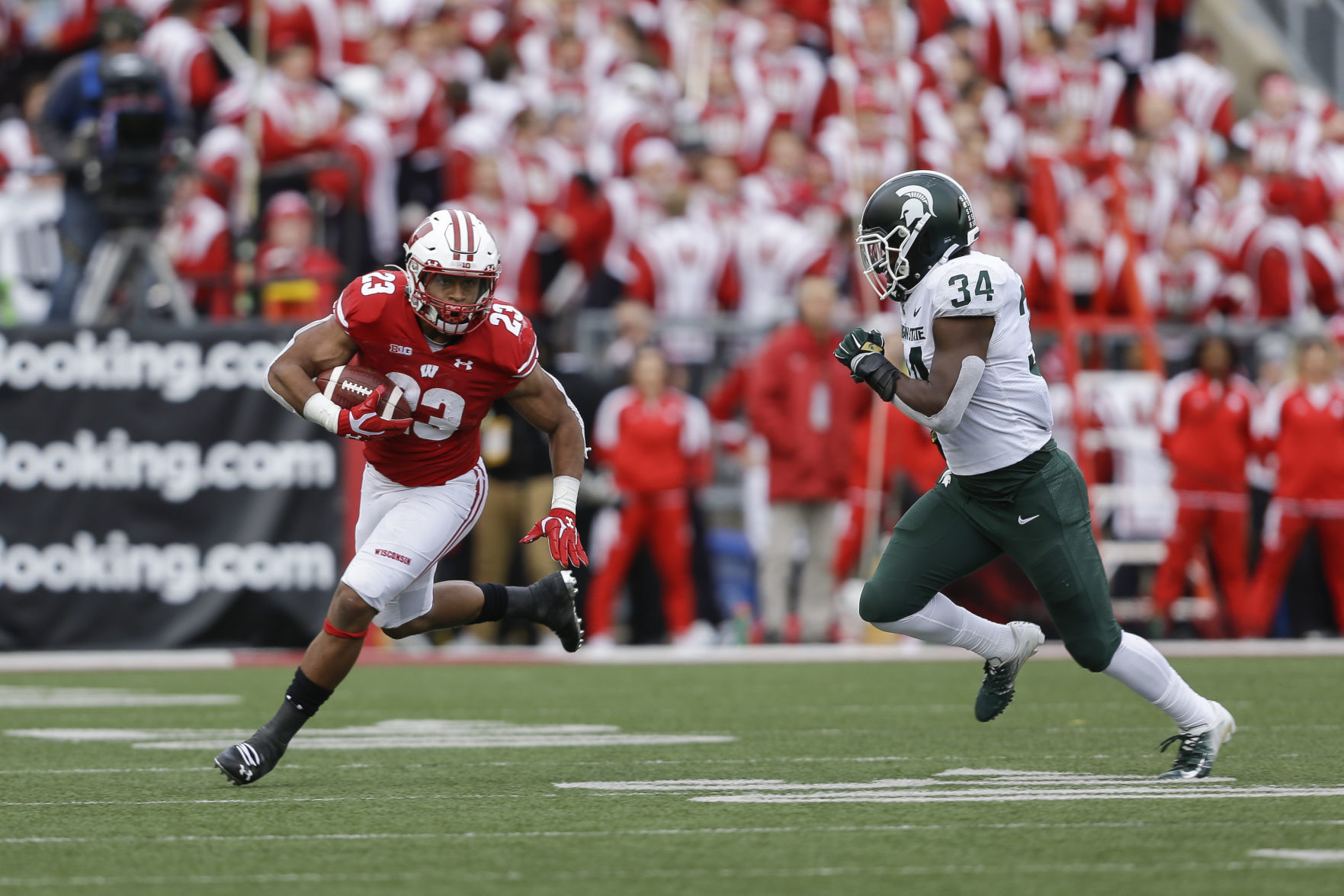 Wisconsin (plus 14) at Ohio State